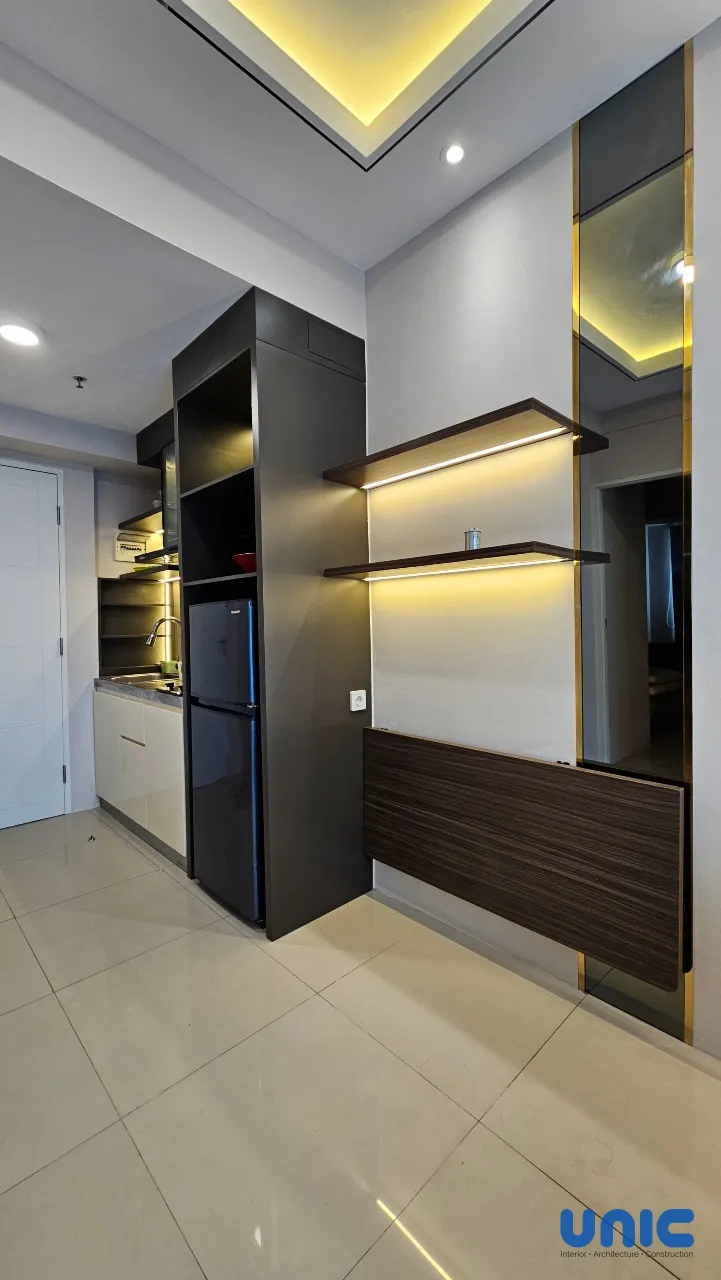 Desain Interior Apartemen 2BR Tanglin Pakuwon Mall Surabaya: Transformasi Studio Multifungsi untuk Keluarga Besar - Gallery 24