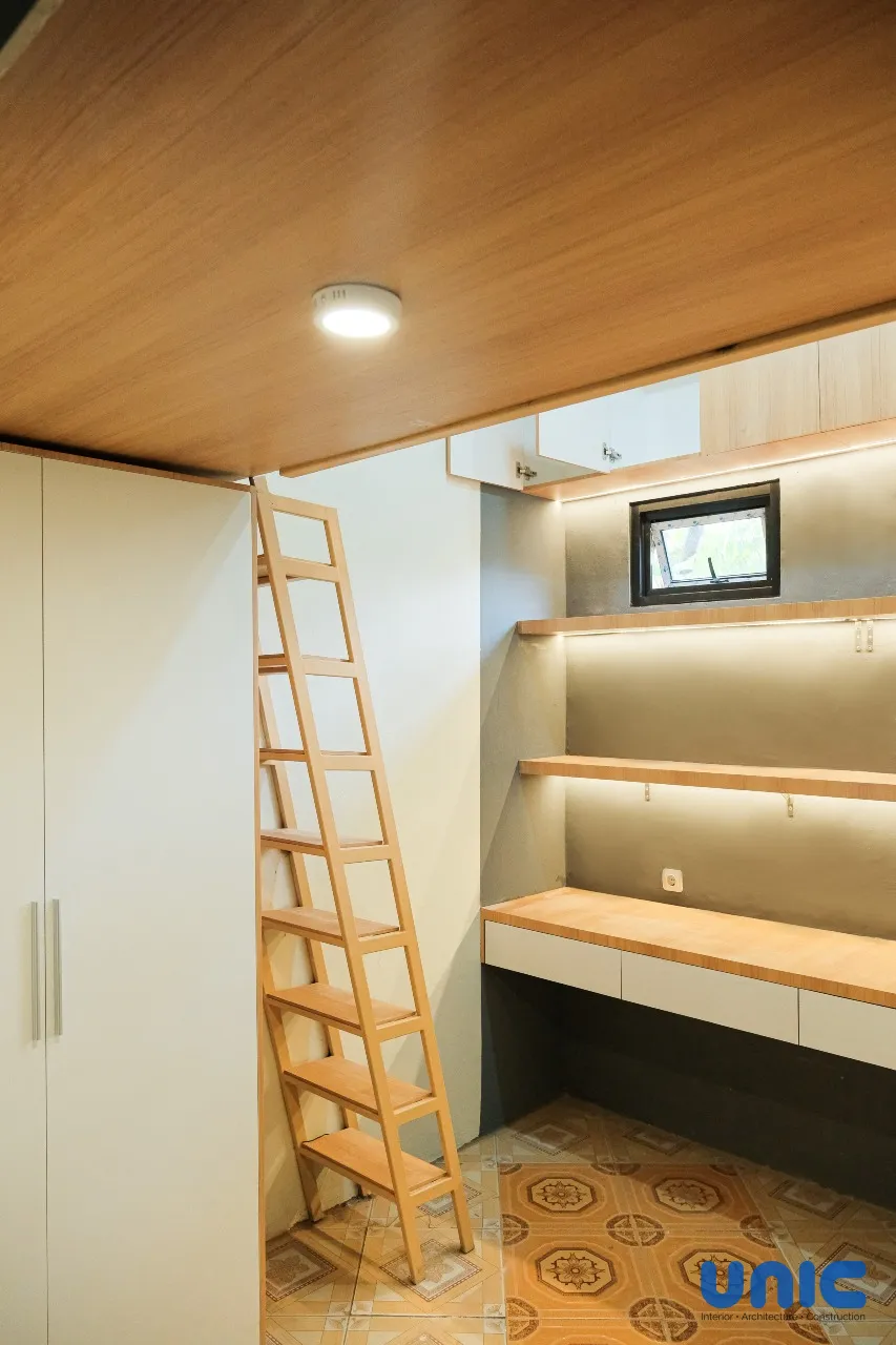 Inspirasi Desain Kamar Mezzanine 2x2: Ruang Kerja Gadget Repair & Kamar Tidur Minimalis Surabaya - Gallery 12