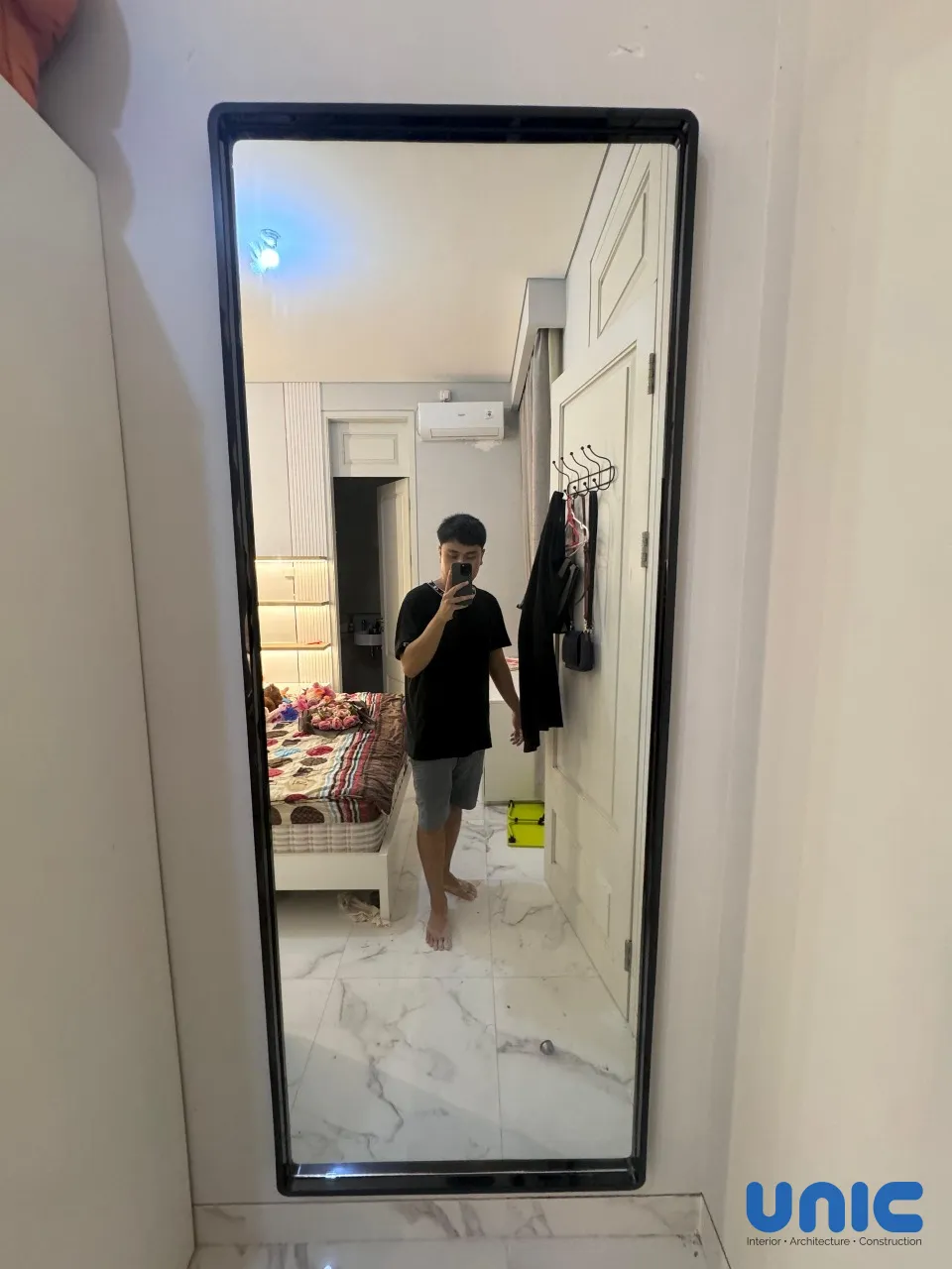 Interior Kamar Anak Pakuwon City: Transformasi Estetis & Fungsional di Aruba Villa - Gallery 9