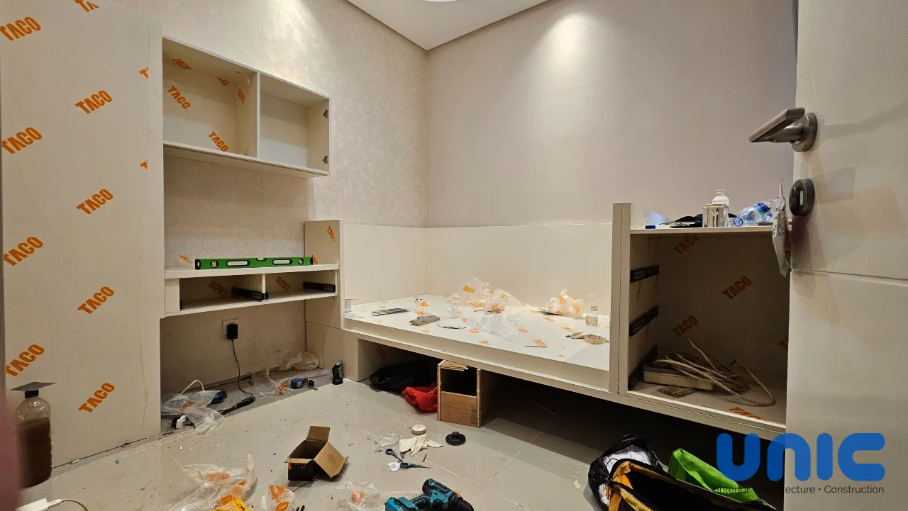 Interior Kamar Bayi Multifungsi & Custom Crib di Citraland Surabaya - Gallery 11