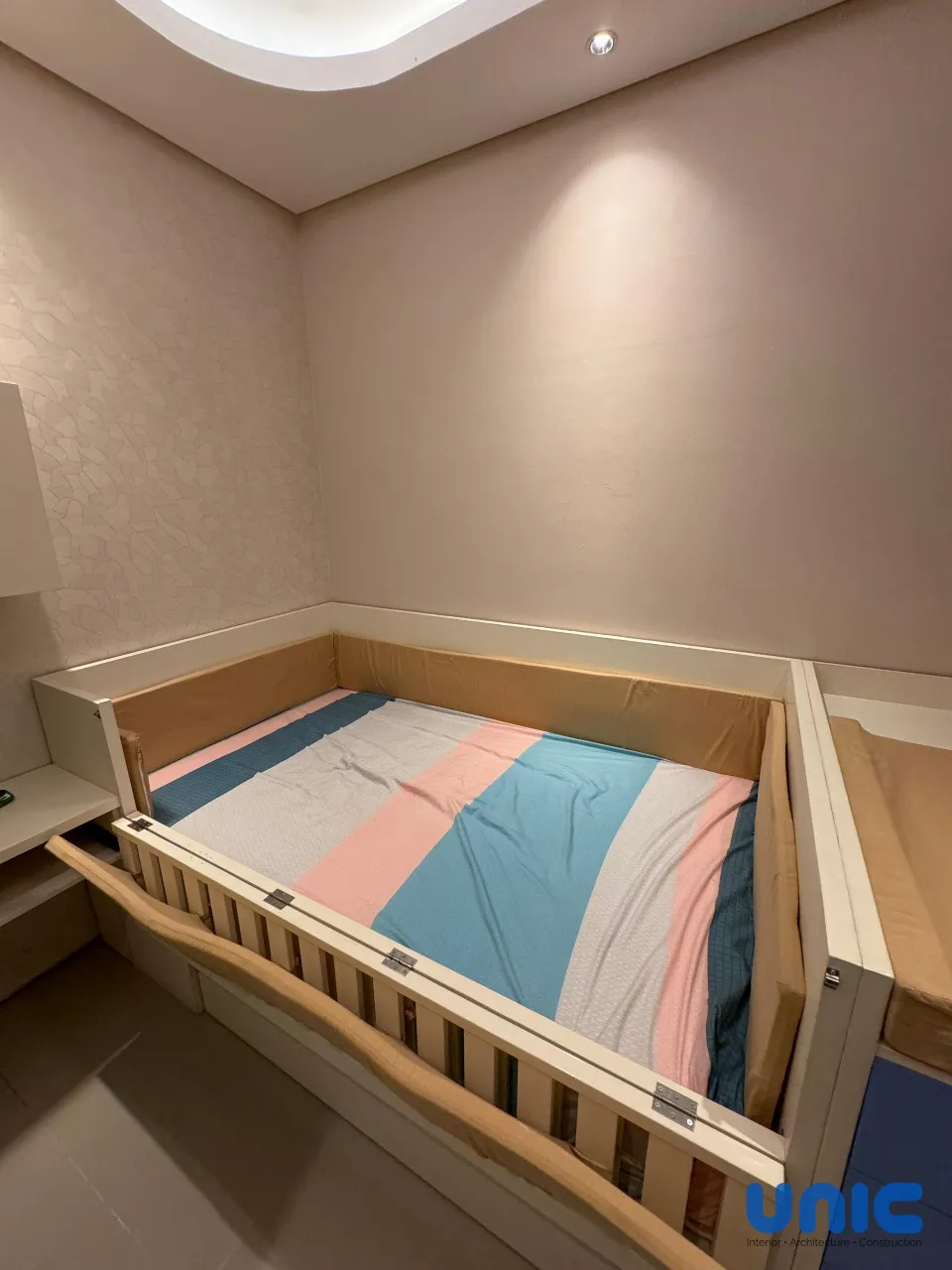 Interior Kamar Bayi Multifungsi & Custom Crib di Citraland Surabaya - Gallery 13