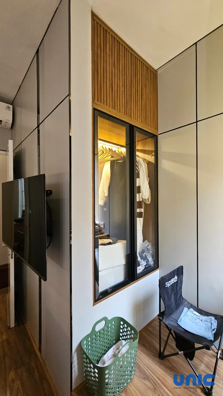 Interior Kamar Utama Mewah & Tahan Air di Wisata Bukit Mas (WBM) Surabaya: Solusi PVC Board - Gallery 15