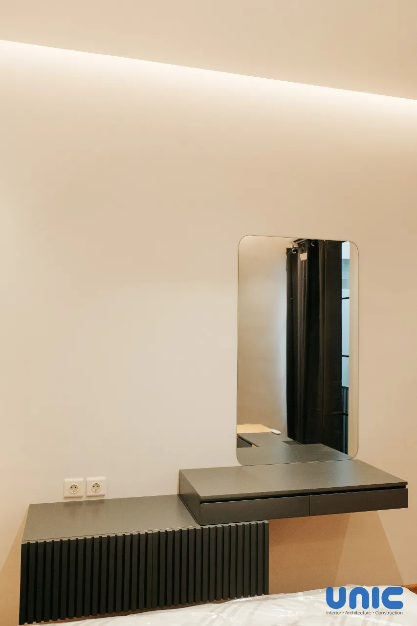 Interior Kamar Utama Northwest Lake Surabaya: Desain Mewah dengan Strategi Hybrid Custom - Gallery 7