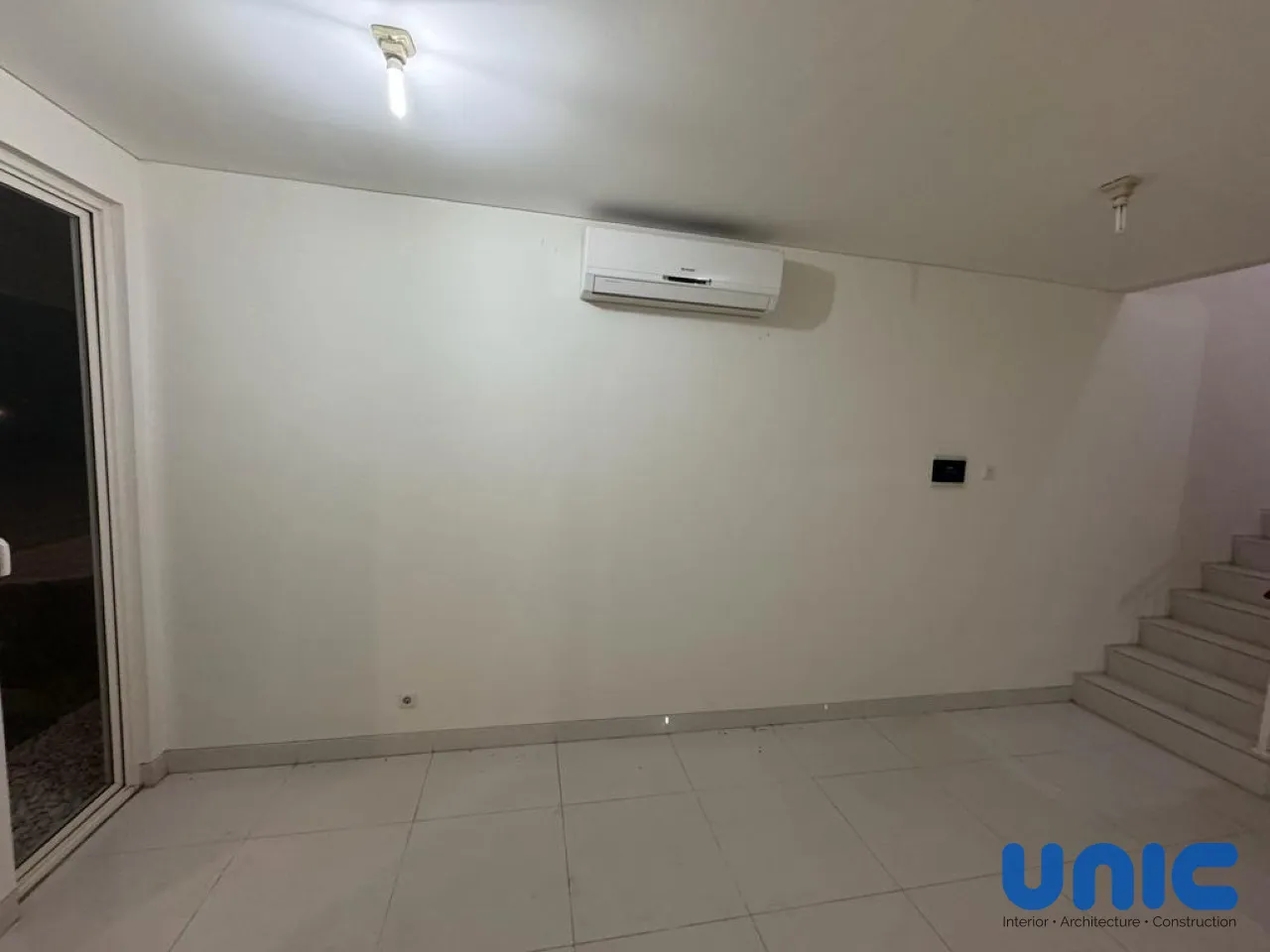 Interior Minimalis Modern Grand Pakuwon Surabaya: Solusi Hunian Compact Cluster Adelaide - Gallery 11