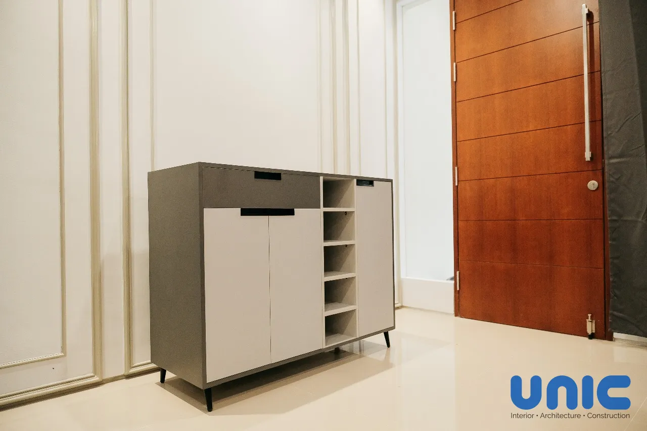 Interior Rumah 5x11 Northwest Lake Surabaya: Solusi Open Space & Furnitur Multifungsi - Gallery 11