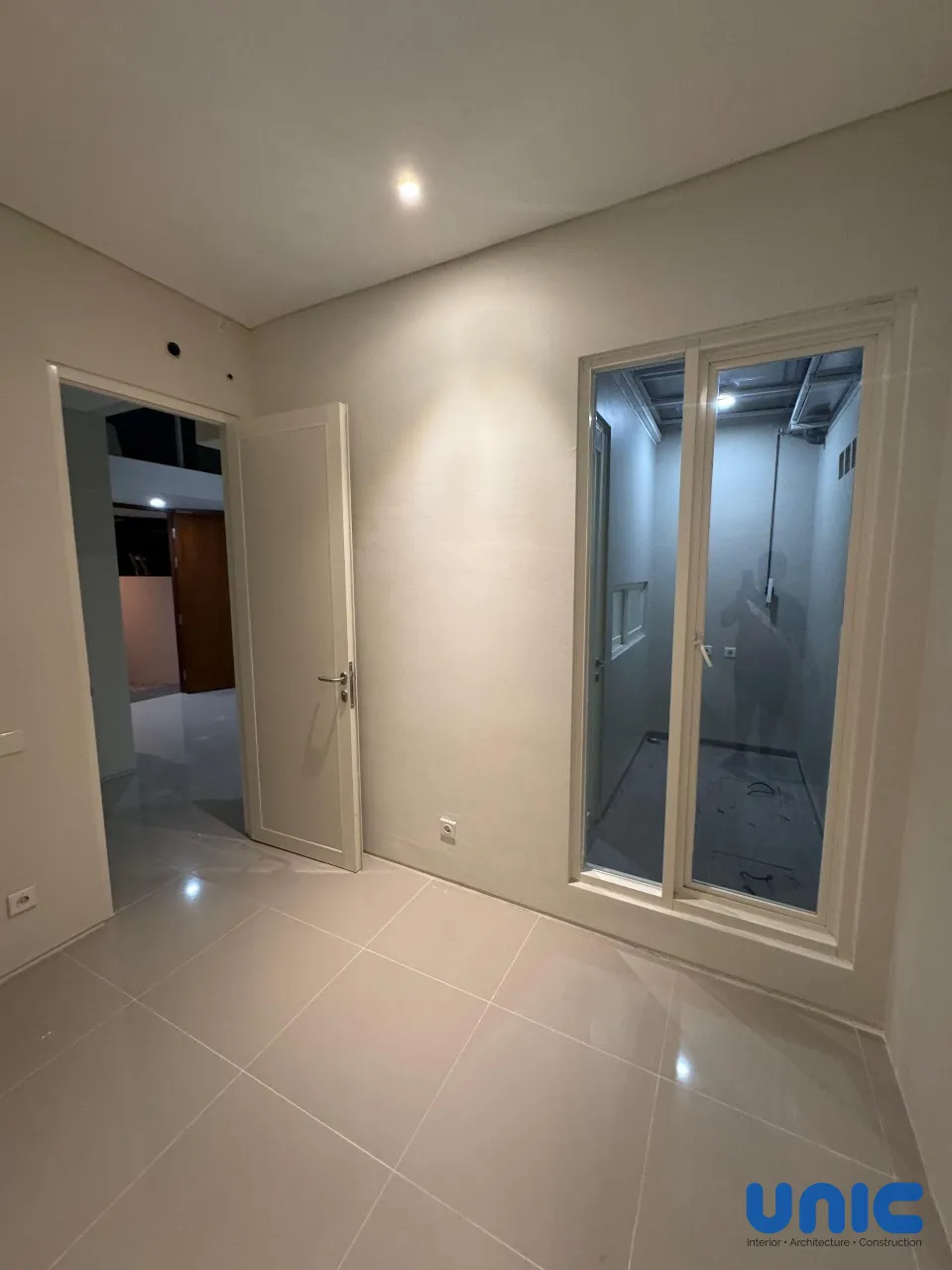 Renovasi Rumah Northwest Park Citraland Surabaya: Transformasi Lahan 6x3 Menjadi Area Kamar & Dapur Modern - Gallery 11