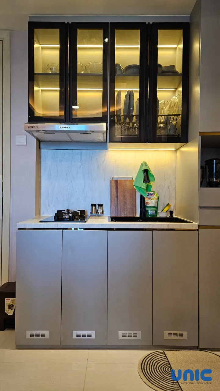 Transformasi Mewah Apartemen 2BR Menjadi Master Suite 1BR di Pakuwon City Mall Tower Amor - Gallery 21